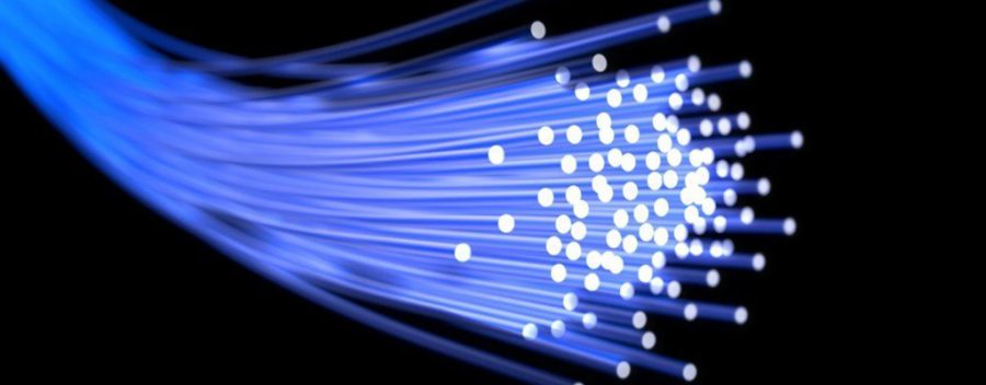 چه کسی فیبر نوری را اختراع کرد؟